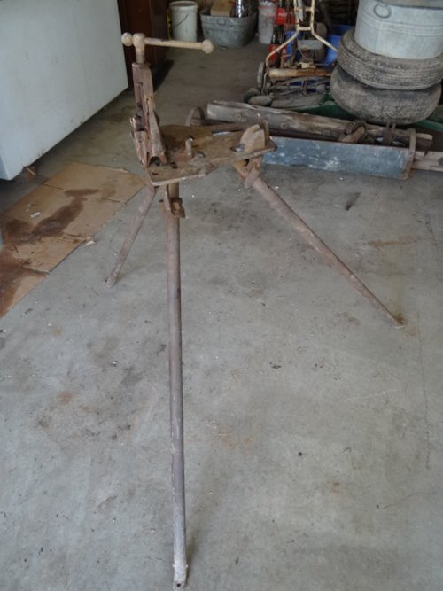 Property photo 33 - Personal Property Auction, Tractors, Dozer, Implements, Lawn & Garden, Tools, Antiques, Furniture & Household